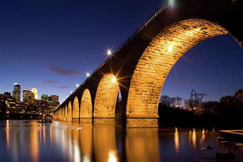 Is Stone Arch Bridge Closed: Exploring the Mysteries of Urban Legends and Infrastructure